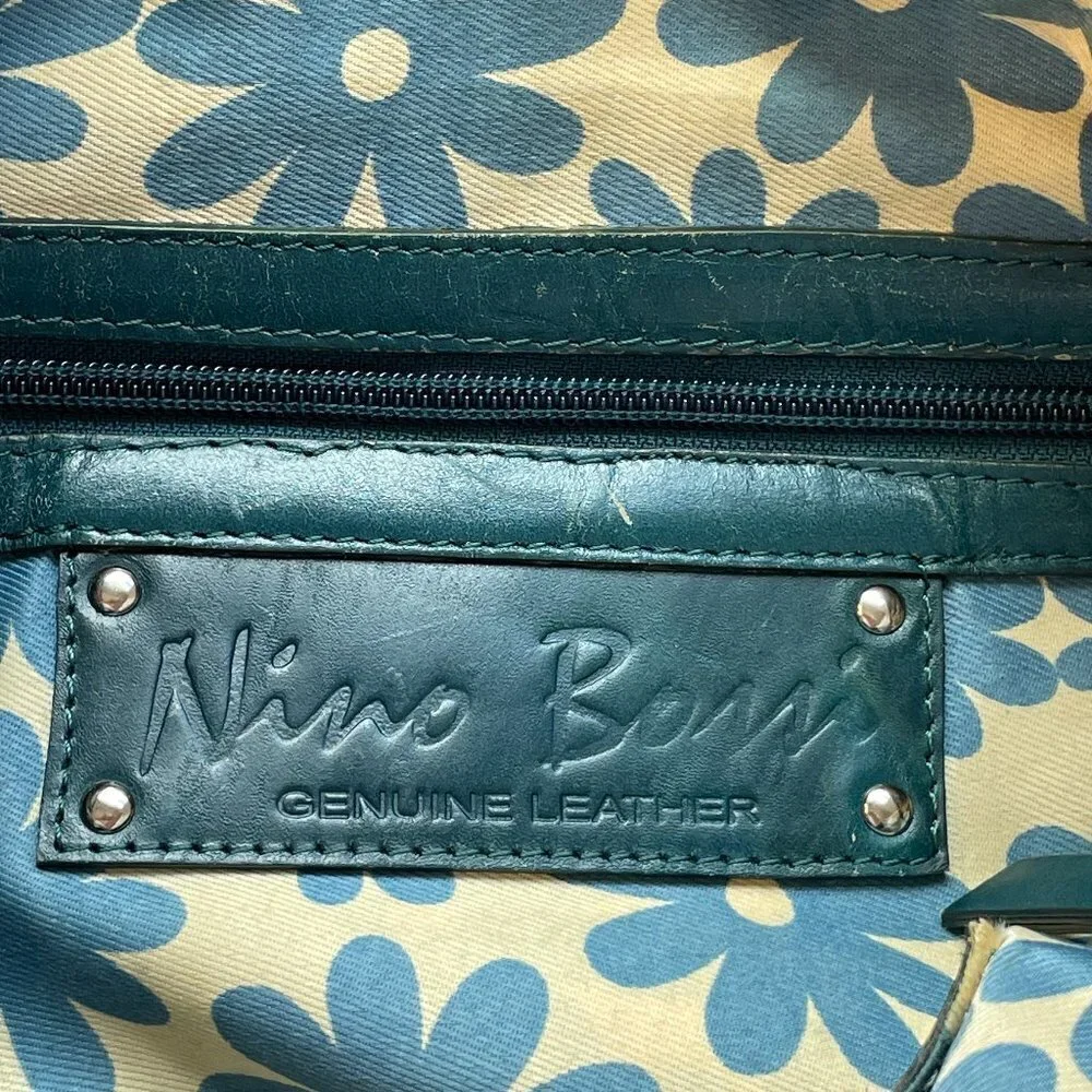 Nino BOSSI Woven Shoulder Bag Beige with Green Leather Trim Silver Hardware